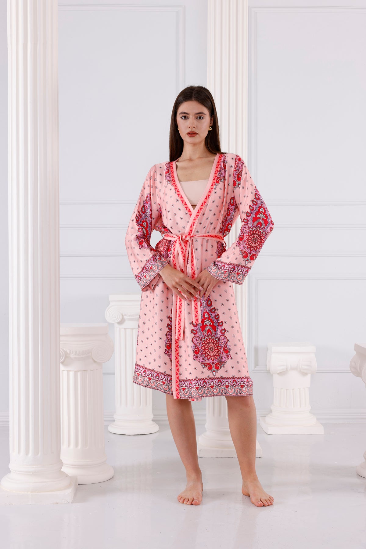 Harper Uzun Kimono