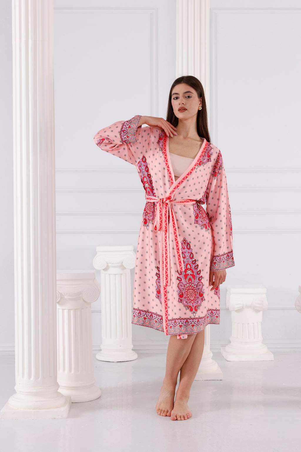 Harper Uzun Kimono