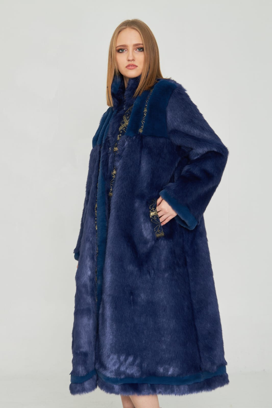 Kaftan Model Jakar Kumaş Detaylı Suni Kürk