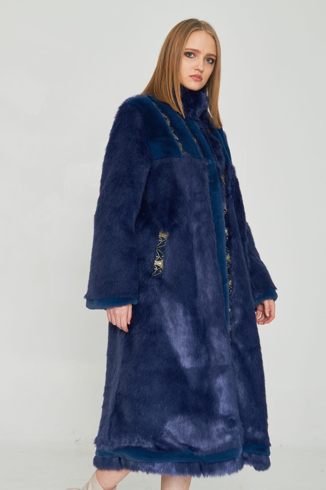 Kaftan Model Jakar Kumaş Detaylı Suni Kürk