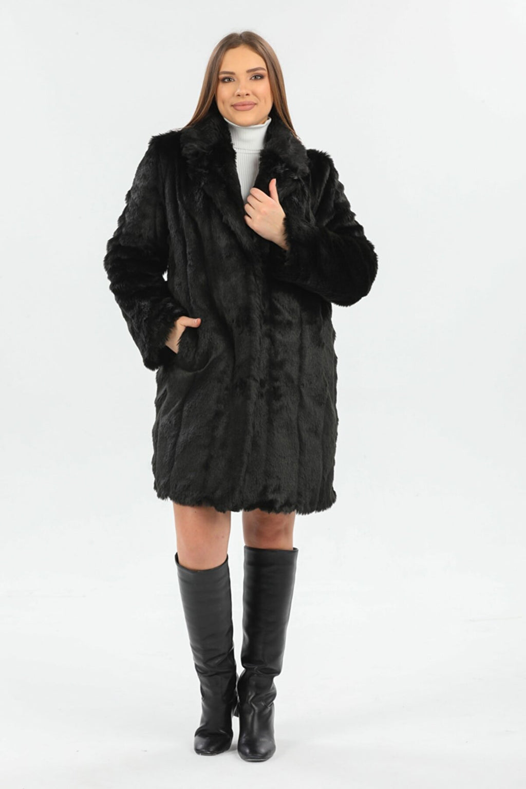 Suni Kürk Siyah Kadın Kaban