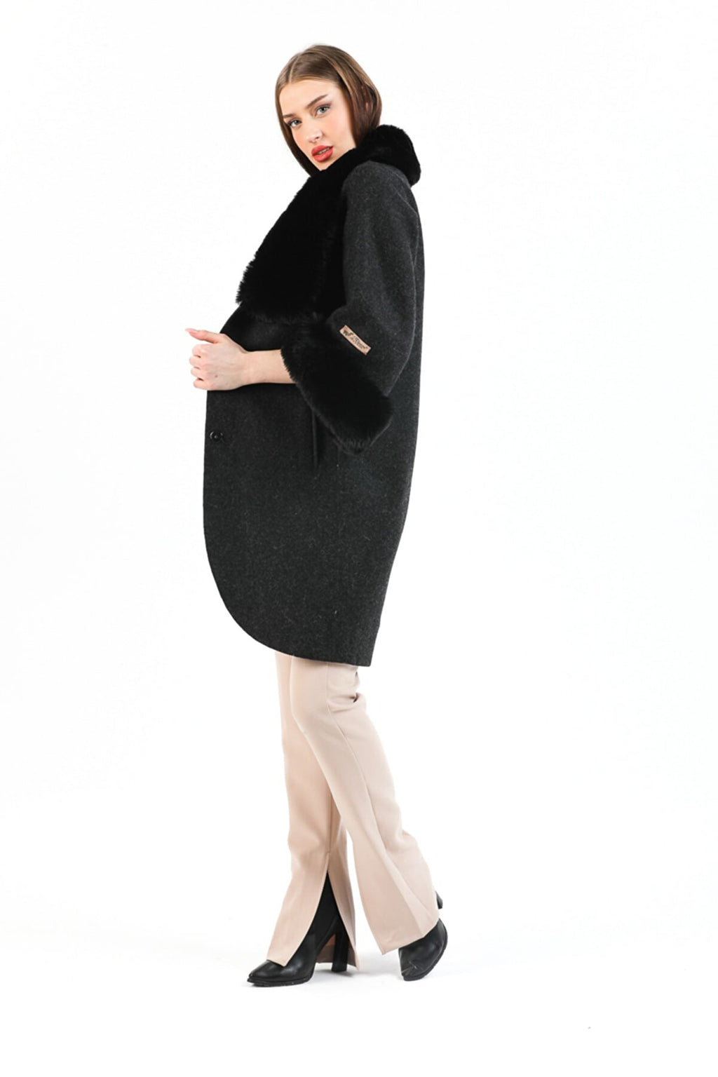 Bella Suni Kürklü Kaşmir Siyah Kadın Kaban